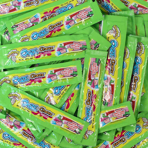 Warheads Ooze Chewz Sticks Candy Assortment (100 Count)
