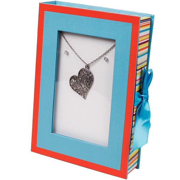 Jewelry - Heart Necklace & Earring Set