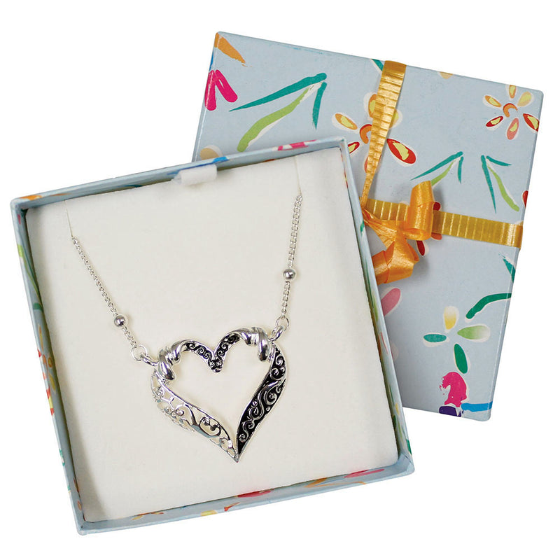 Jewelry - Silver Filigree Heart Necklace
